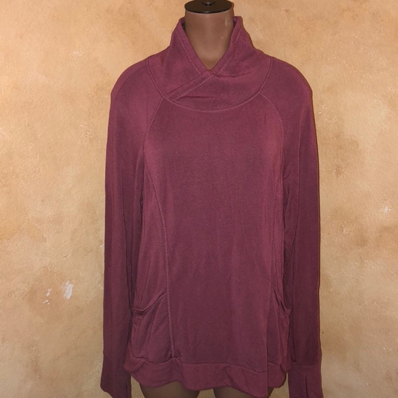 Yogalicious Pullover Active Wear Sweatshirt - Picture 3 of 7